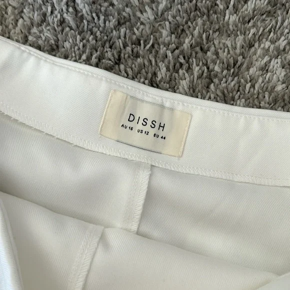 DISSH White Skort (EUC) US12